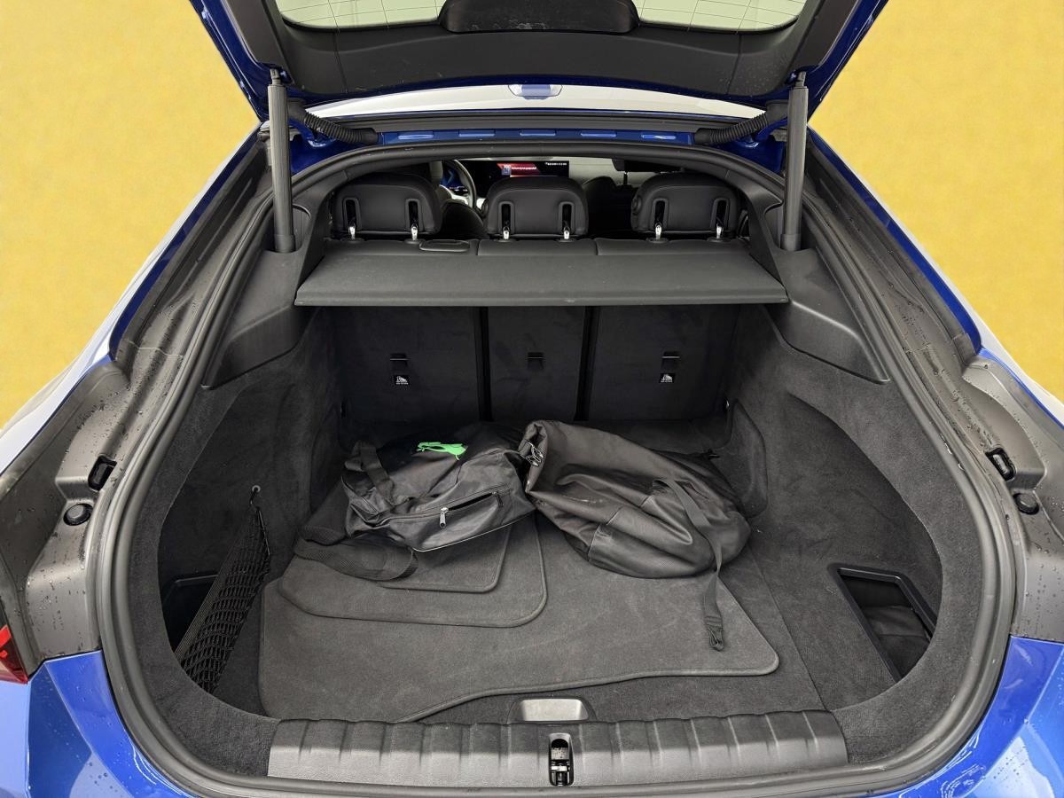 bmw-i4-grand-coupe-coffre