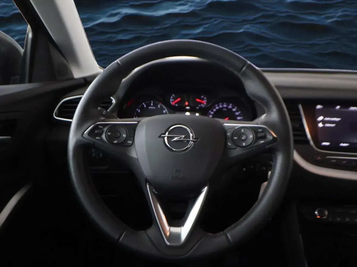 opel-grandland-2021-volant