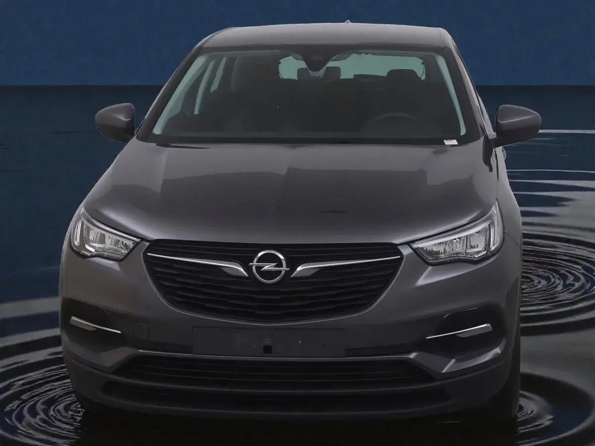 opel-grandland-2021-pare-choc