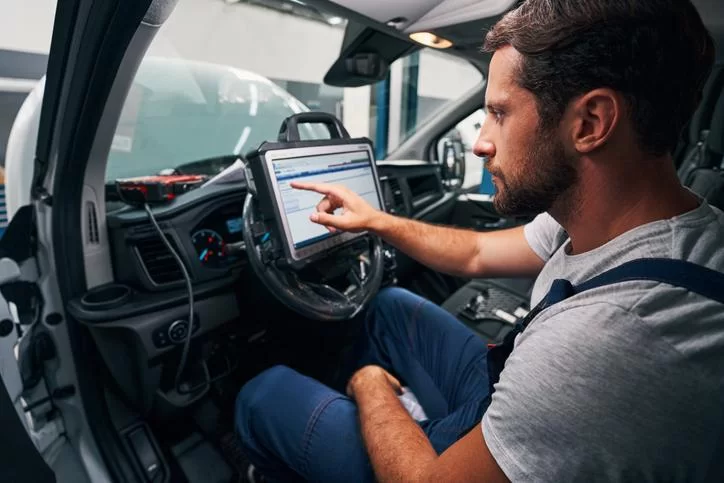 diagnostic-obd-electronique-pour-chaque-voiture-mise-aux-encheres